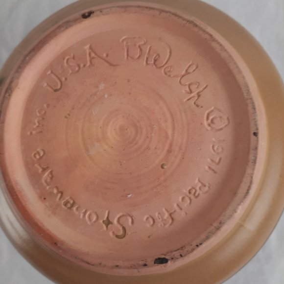 B Welsh, Pacific Stoneware, Hand Painted, Pottery Vase, Made in USA in 1971 - Picture 2 of 7